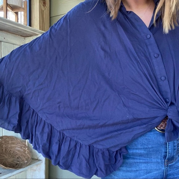 Altar’d State navy blue ruffle poncho top - Picture 6 of 8